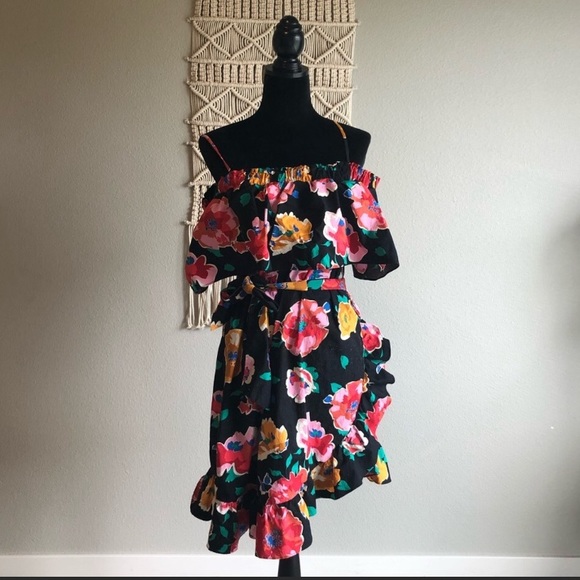 Floral Off-the-Shoulder Dress | Who What Wear - Picture 6 of 7